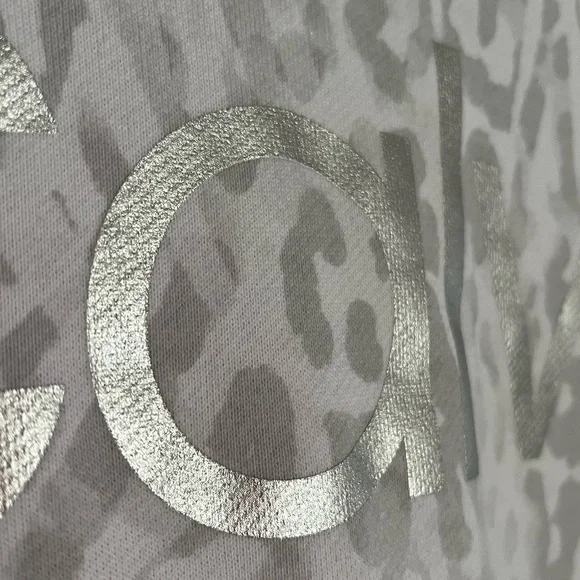 CALVIN KLEIN performance | Med | LIKE NEW! - Picture 6 of 11